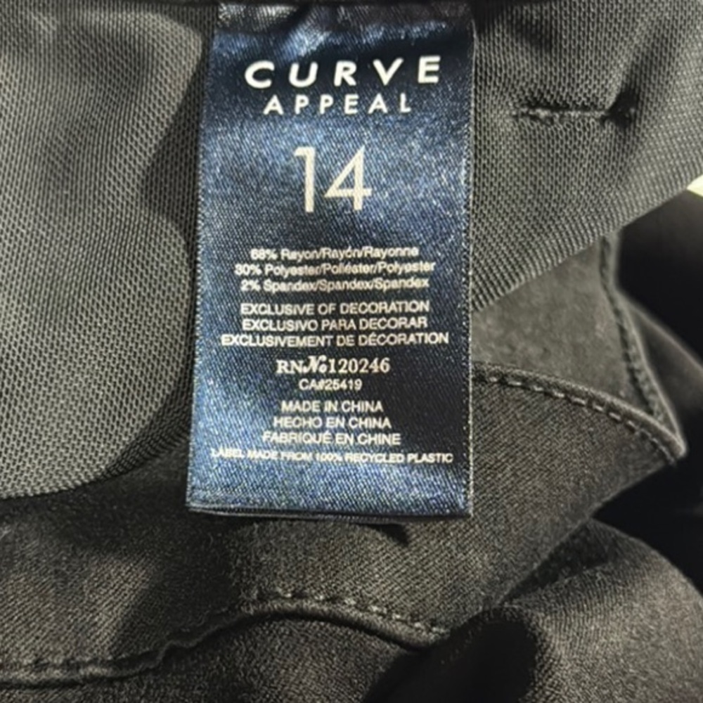 Curve Appeal Essential Black Skinny Jeans with Modern Fit - Picture 8 of 12